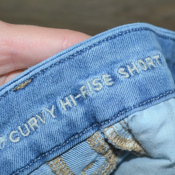 American Eagle Curvy Hi-rise Light Wash Rainbow Pride Shorts Size 00 - Picture 6 of 7